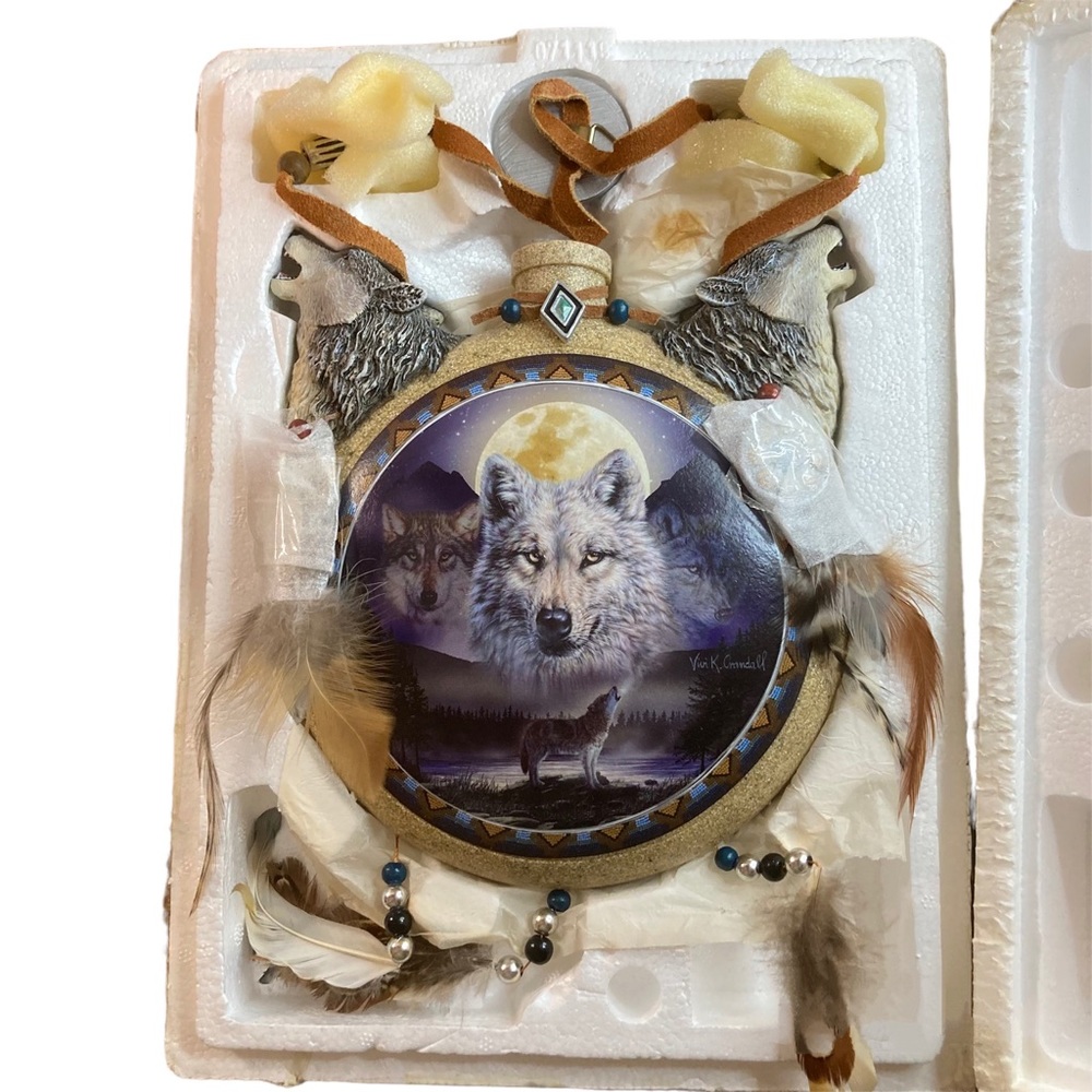 Bradford Exchange Vessel of the Spirits Collection Moonlit Vision #A0206